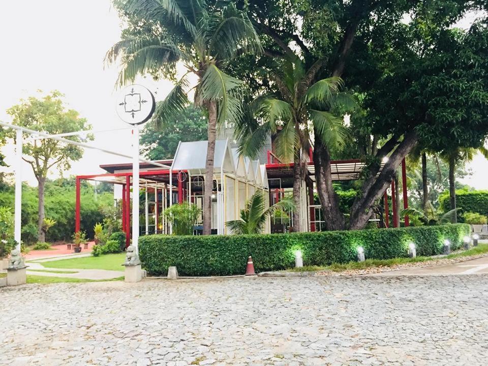 Nyth Hotel - Laemchabang Ban Laem Chabang Zewnętrze zdjęcie